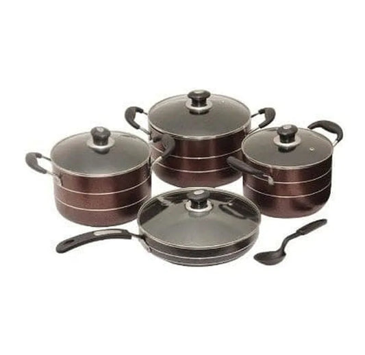 Casseroles et poêles en aluminium