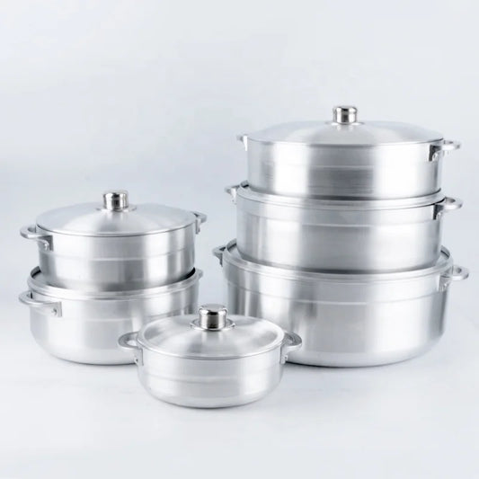 Lot de 6 casseroles en aluminium